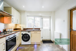 Photo 14- click for photo gallery